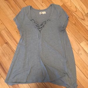 Ribbed gray t-shirt